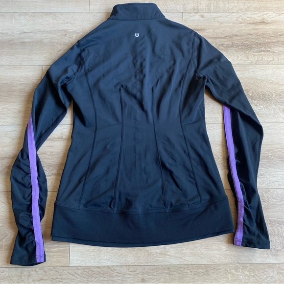 Lululemon jacket size 8 black purple - Picture 2 of 4